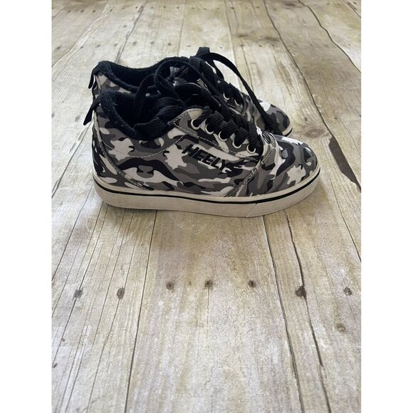 Heely's Sneakers Size 1 - Picture 5 of 6